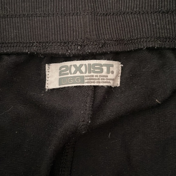 NWOT 2(X)IST Women’s Black Joggers, Size Large! - Picture 6 of 10